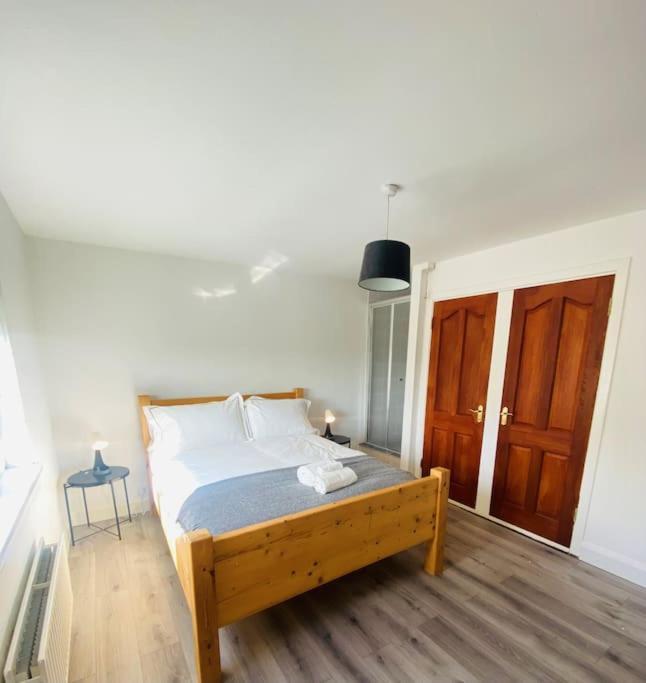 Valley Lodge 3 Bedroom Retreat In Craigantlet Hills Belfast Exteriér fotografie