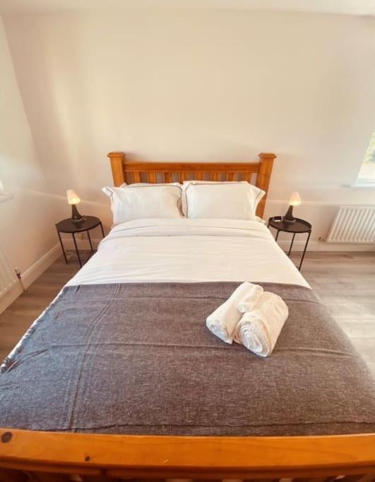 Valley Lodge 3 Bedroom Retreat In Craigantlet Hills Belfast Exteriér fotografie
